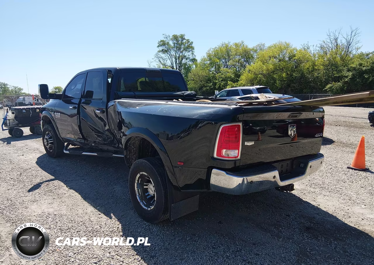 2014 Ram 3500 Laramie VIN:3C63RRJL2EG140660 - 3