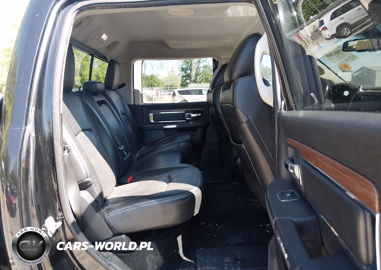 2014 Ram 3500 Laramie VIN:3C63RRJL2EG140660 - 6