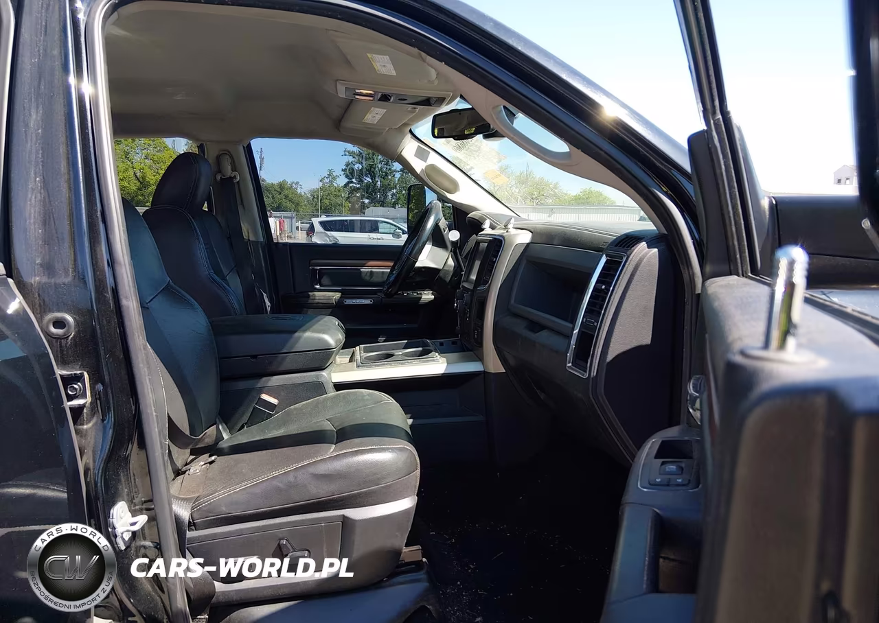 2014 Ram 3500 Laramie VIN:3C63RRJL2EG140660 - 7