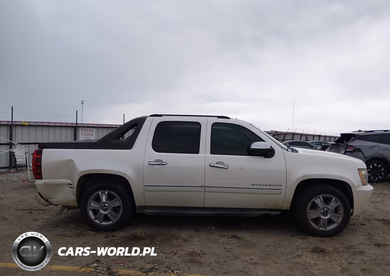 2010 Chevrolet Avalanche 1500 Ltz VIN:3GNVKGE06AG172491 - 13