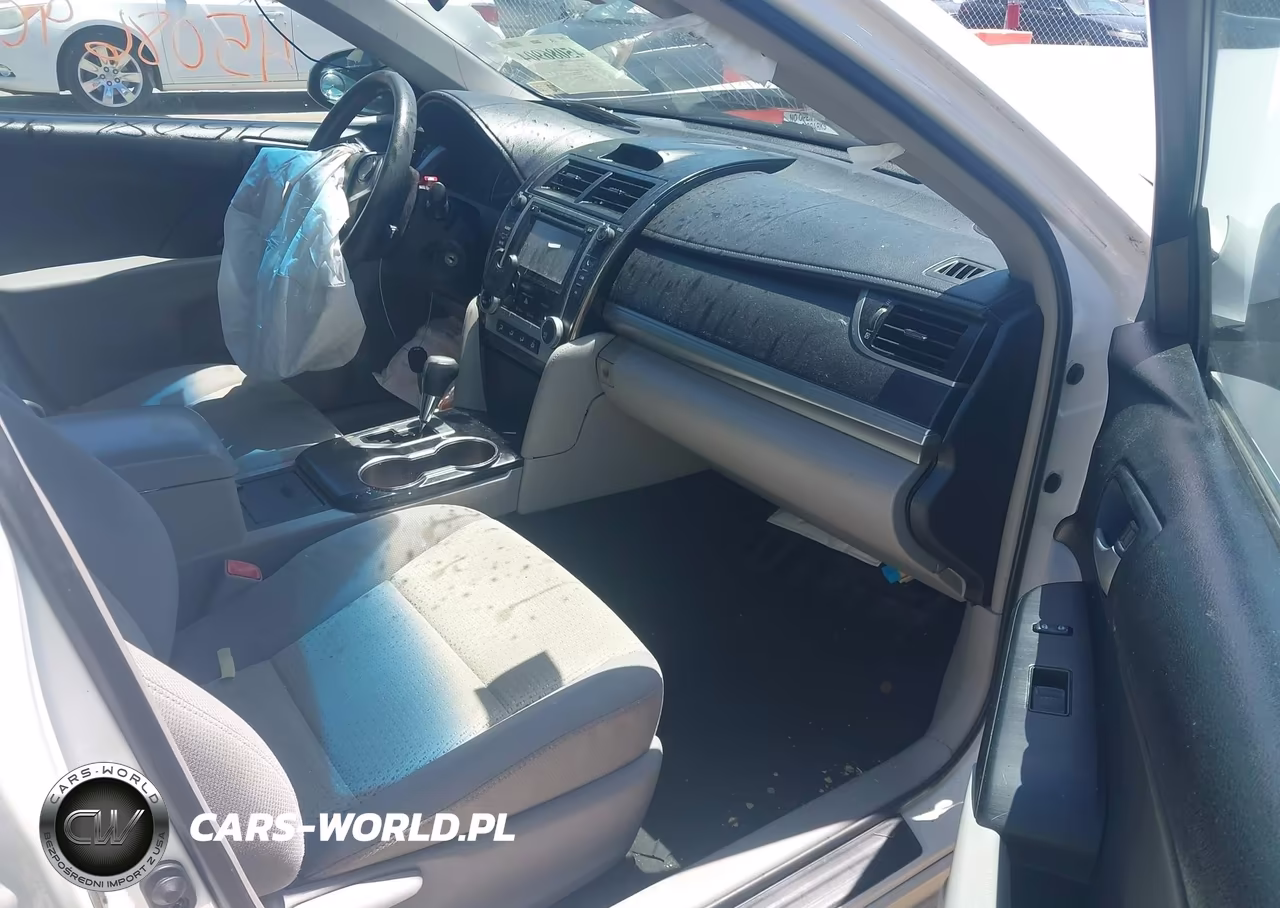 2014 Toyota Camry Le VIN:4T4BF1FK9ER339945 - 5