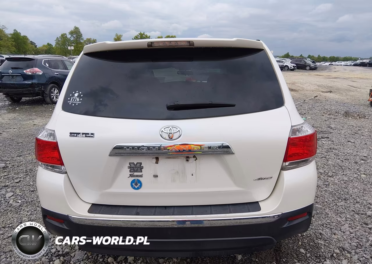 2013 Toyota Highlander Base V6 VIN:5TDBK3EH5DS269603 - 16