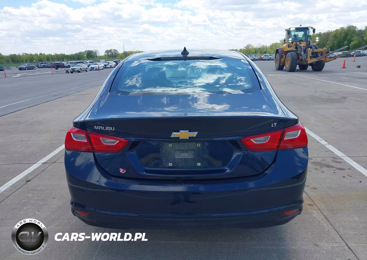 2016 Chevrolet Malibu 1Lt VIN:1G1ZE5STXGF332301 - 17