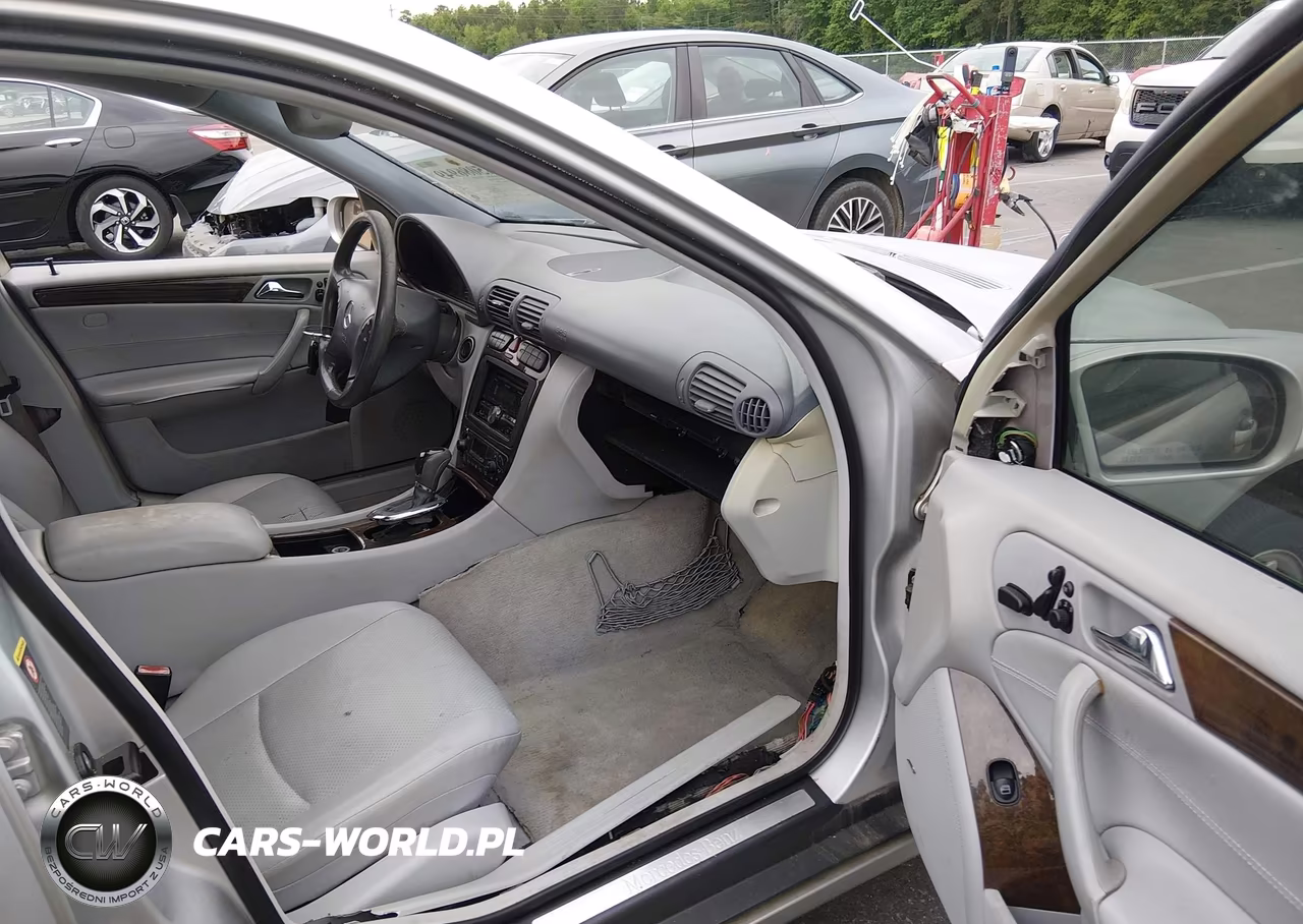 2002 Mercedes-Benz C 320 VIN:WDBRH64J52F186543 - 5