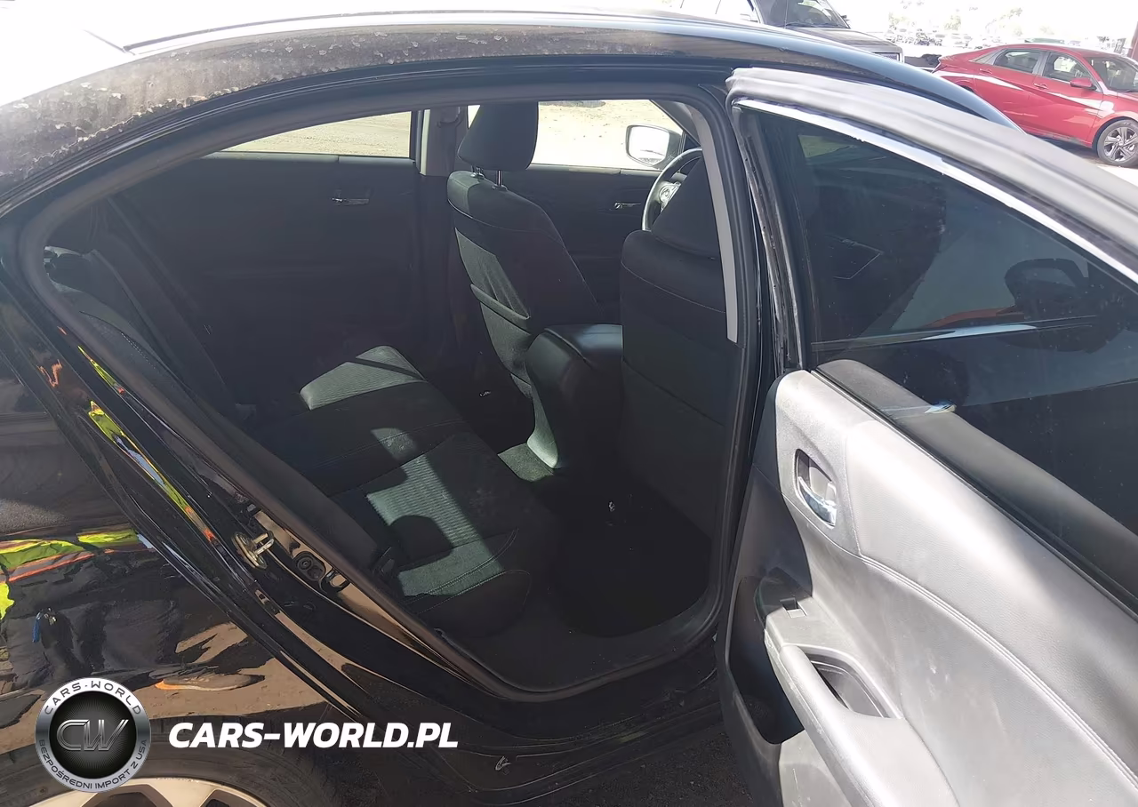 2015 Honda Accord Sport VIN:1HGCR2F59FA015411 - 8