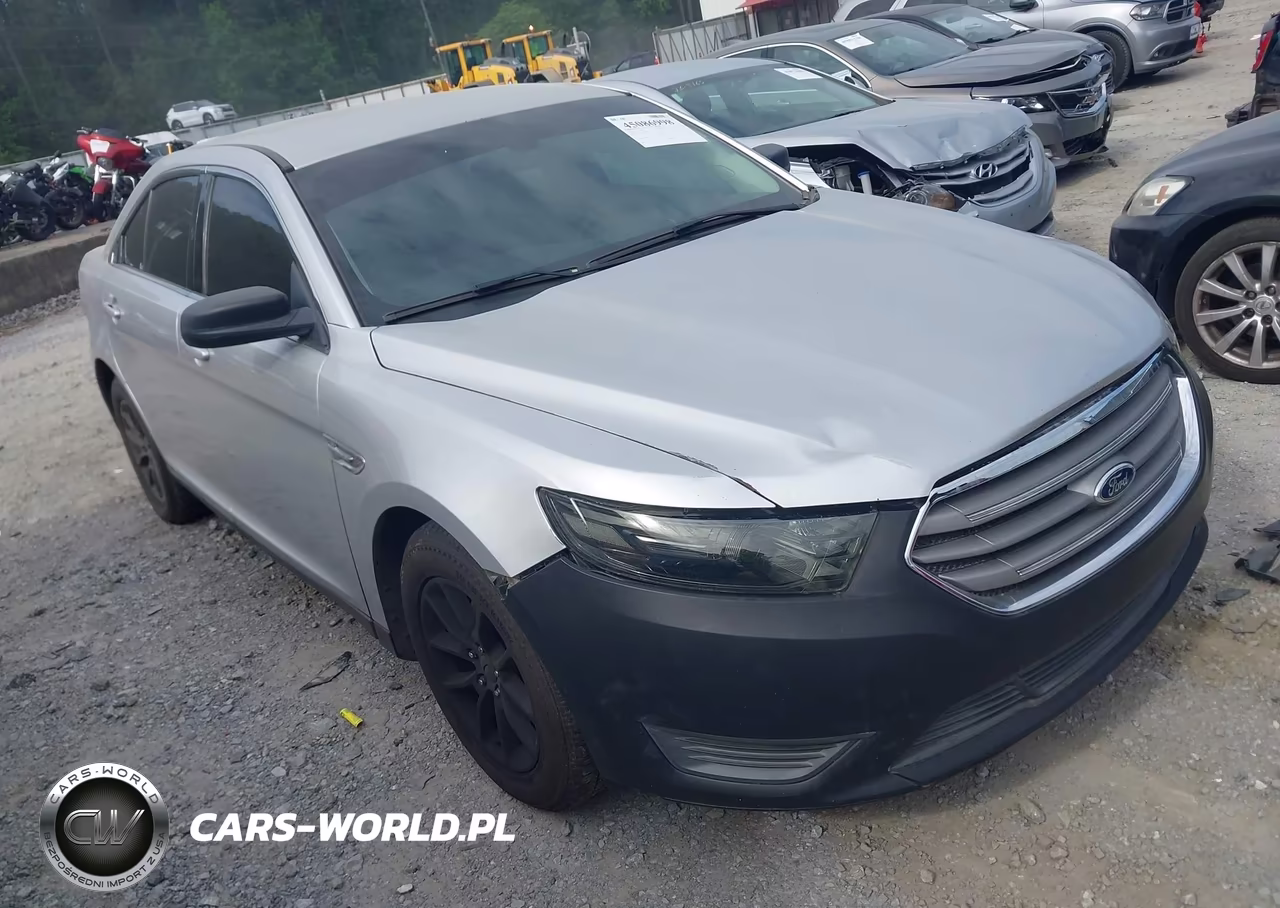 2015 Ford Taurus Se