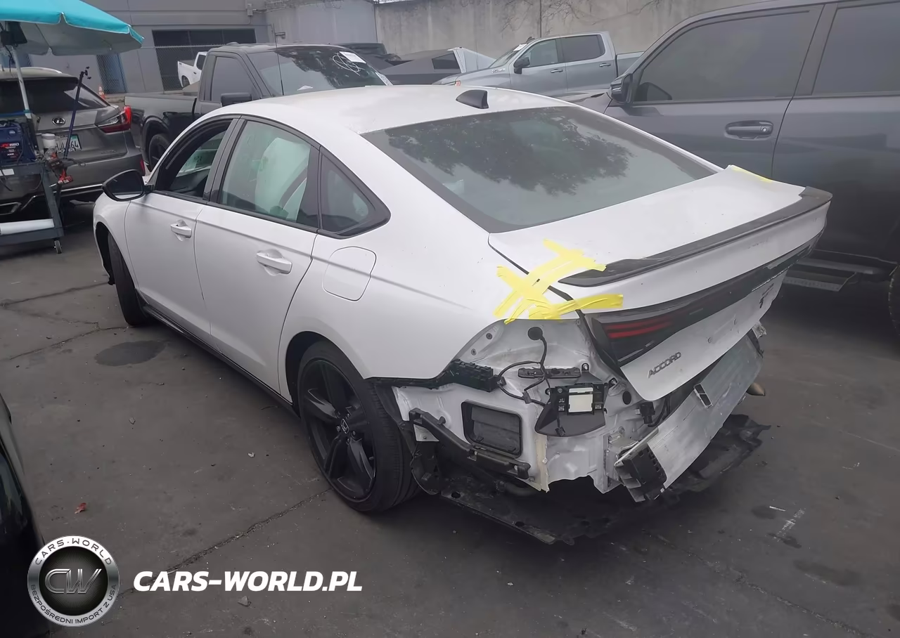 2023 Honda Accord Hybrid Sport-L VIN:1HGCY2F79PA045997 - 3