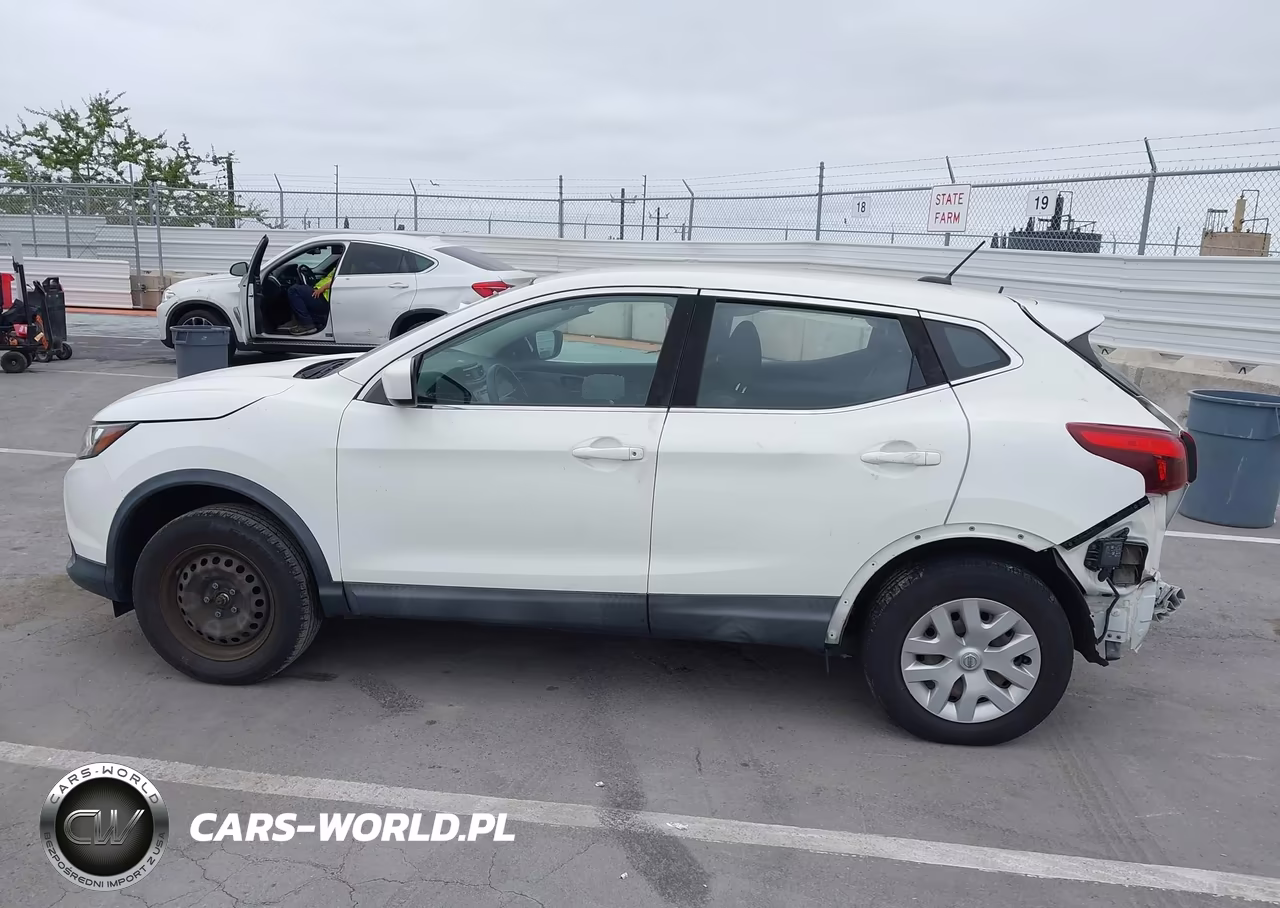 2019 Nissan Rogue Sport S VIN:JN1BJ1CP7KW231646 - 15