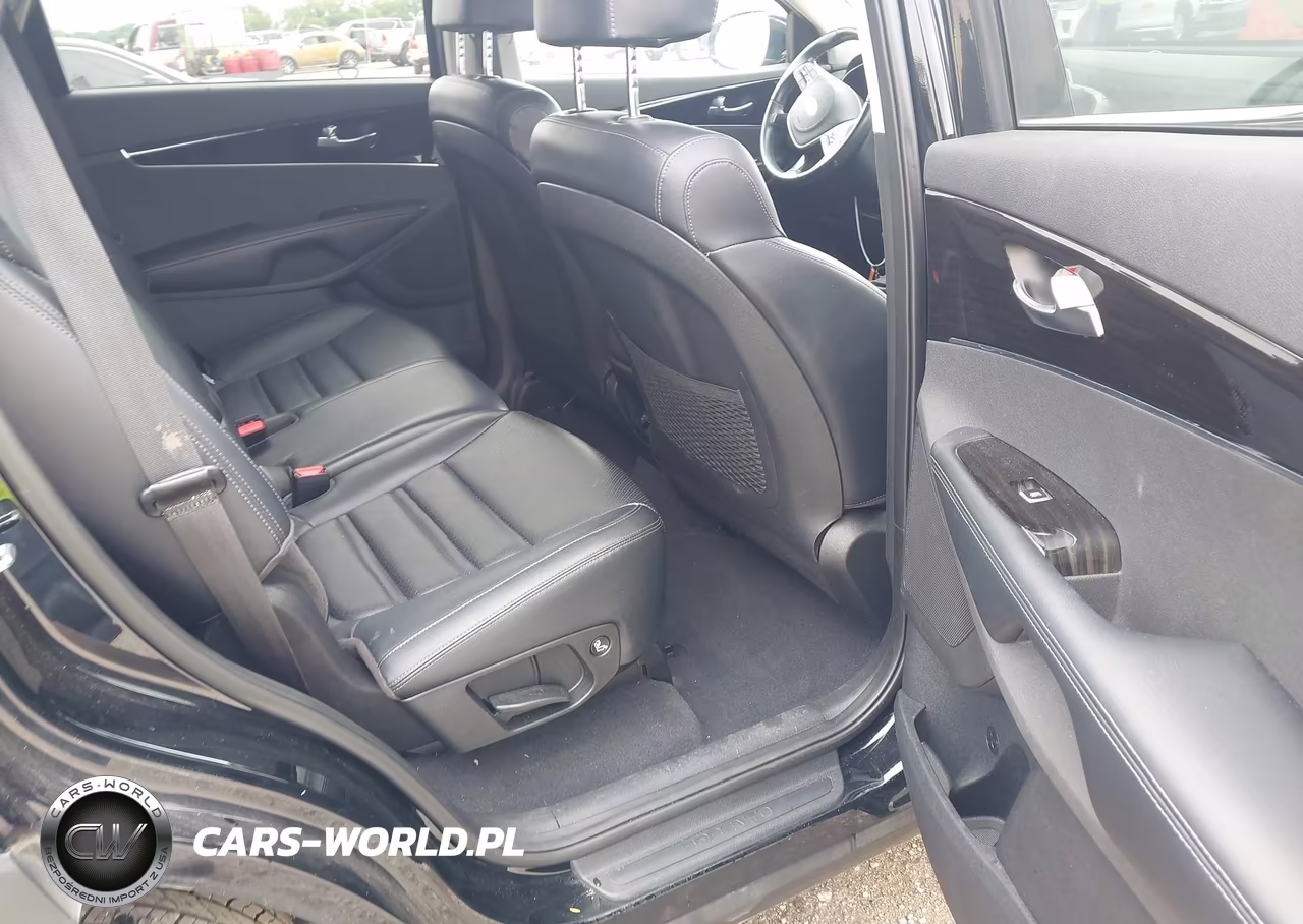 2020 Kia Sorento 3.3L Ex VIN:5XYPH4A52LG710203 - 8