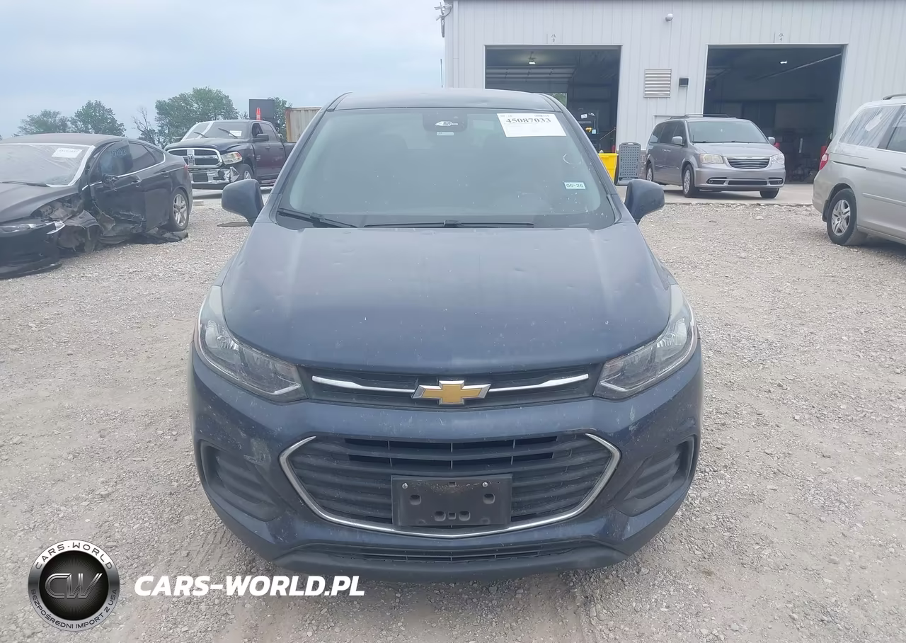 2019 Chevrolet Trax Ls VIN:3GNCJKSB7KL286155 - 12