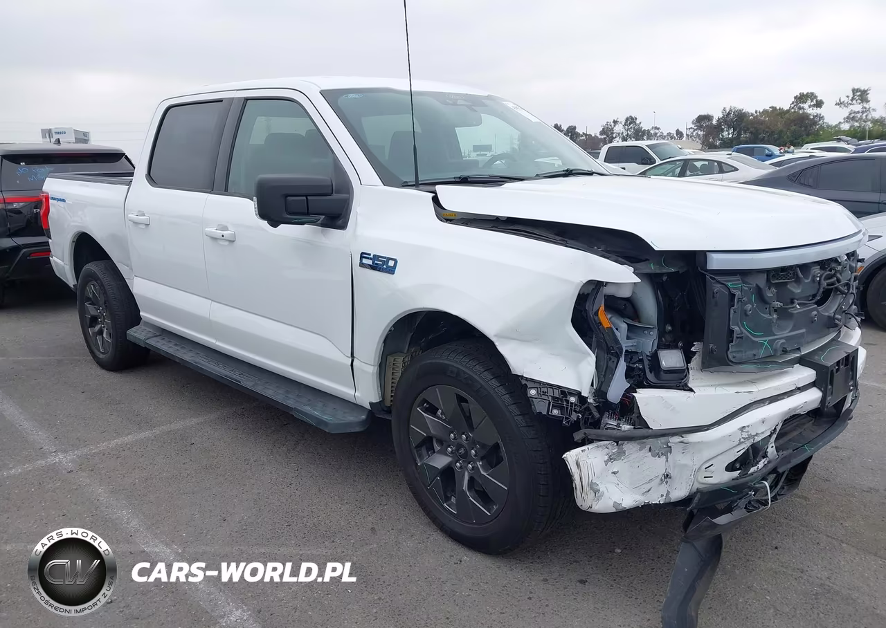 Główne zdjęcie 2024 Ford F-150 Lightning Flash
