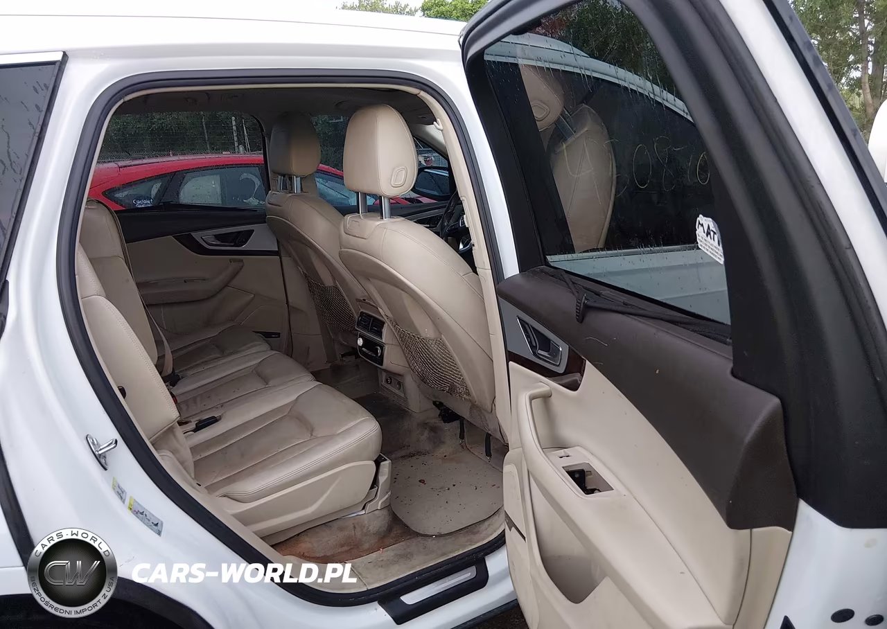 2018 Audi Q7 2.0T Premium VIN:WA1LHAF73JD035331 - 8