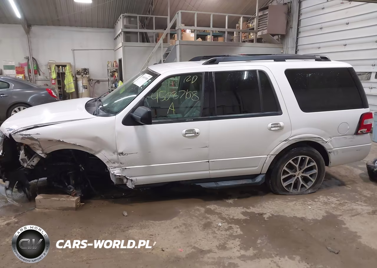 2016 Ford Expedition Xlt VIN:1FMJU1HT2GEF25728 - 15