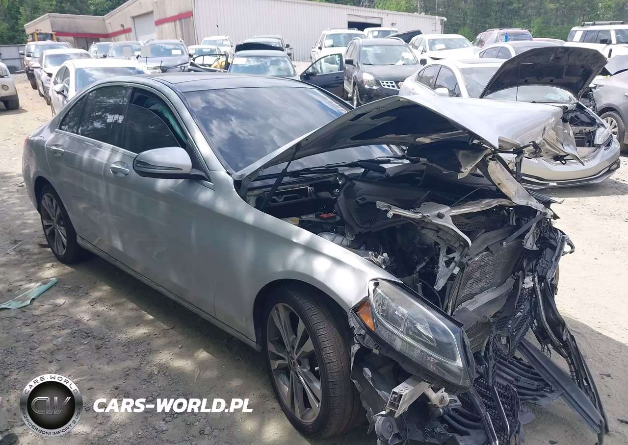 2018 Mercedes-Benz C 300