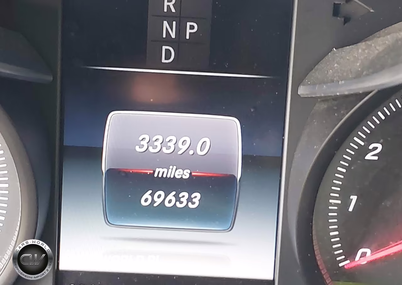 2018 Mercedes-Benz C 300 VIN:55SWF4JB2JU258411 - 14