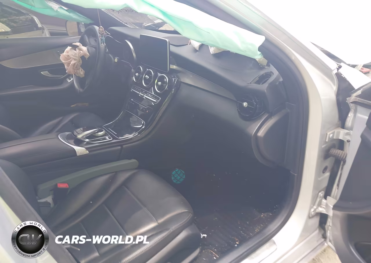 2018 Mercedes-Benz C 300 VIN:55SWF4JB2JU258411 - 5