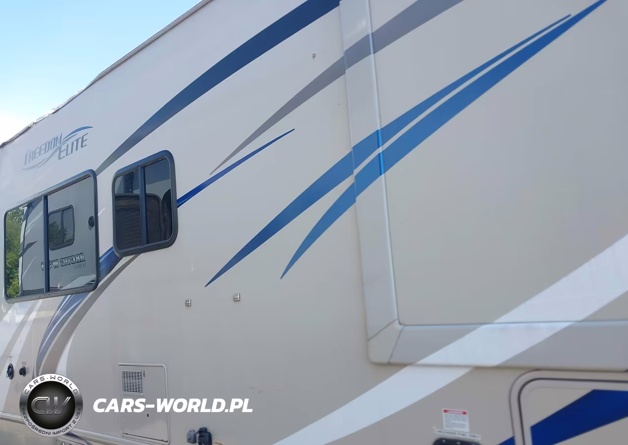 2018 Ford E-350 Cutaway VIN:1FDWE3FSXJDC09421 - 14