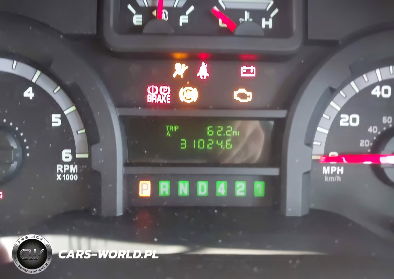2018 Ford E-350 Cutaway VIN:1FDWE3FSXJDC09421 - 5