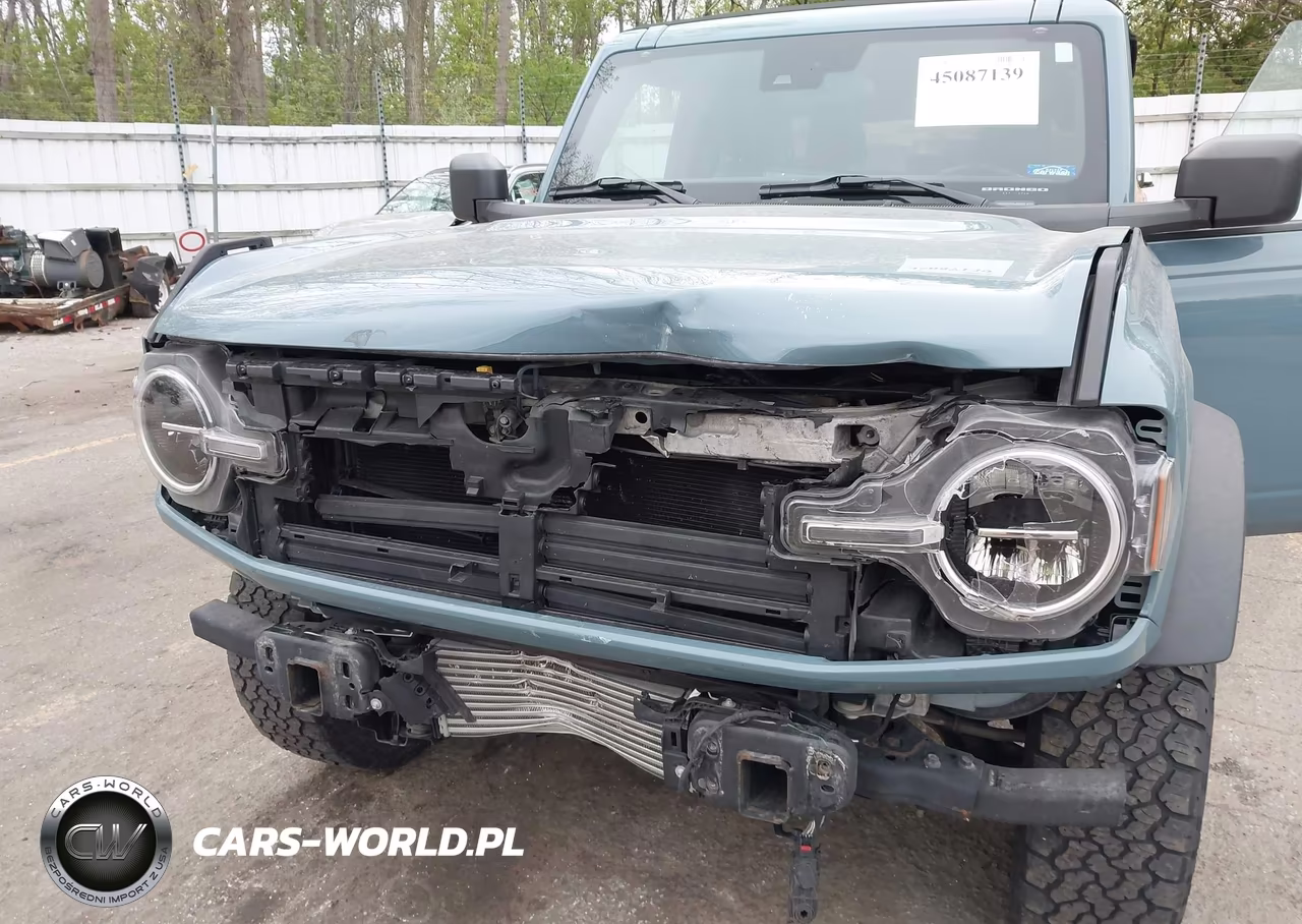2021 Ford Bronco Black Diamond VIN:1FMEE5BP0MLA68829 - 6