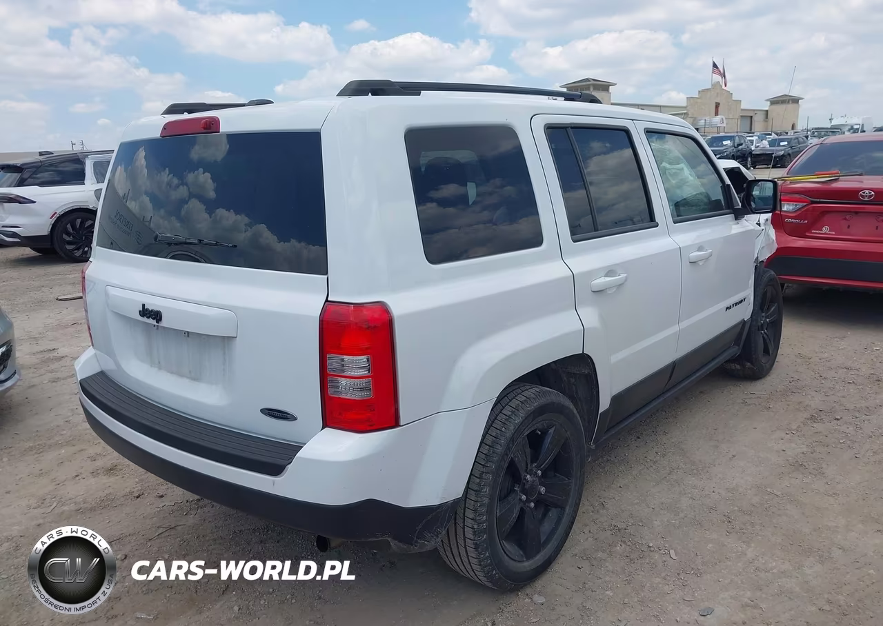 2014 Jeep Patriot Altitude VIN:1C4NJPBAXED893182 - 4