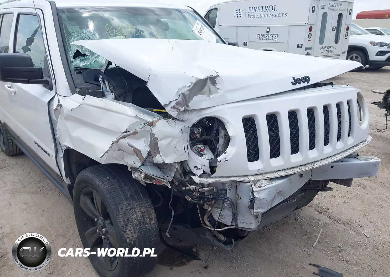 2014 Jeep Patriot Altitude VIN:1C4NJPBAXED893182 - 6