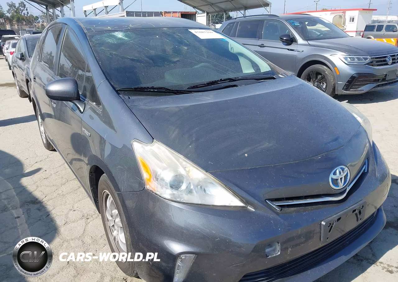 2014 Toyota Prius V Two VIN:JTDZN3EU7E3295934 - 6