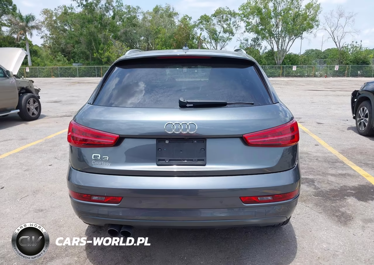 2018 Audi Q3 2.0T Premium-2.0T Sport Premium VIN:WA1BCCFS5JR025039 - 17