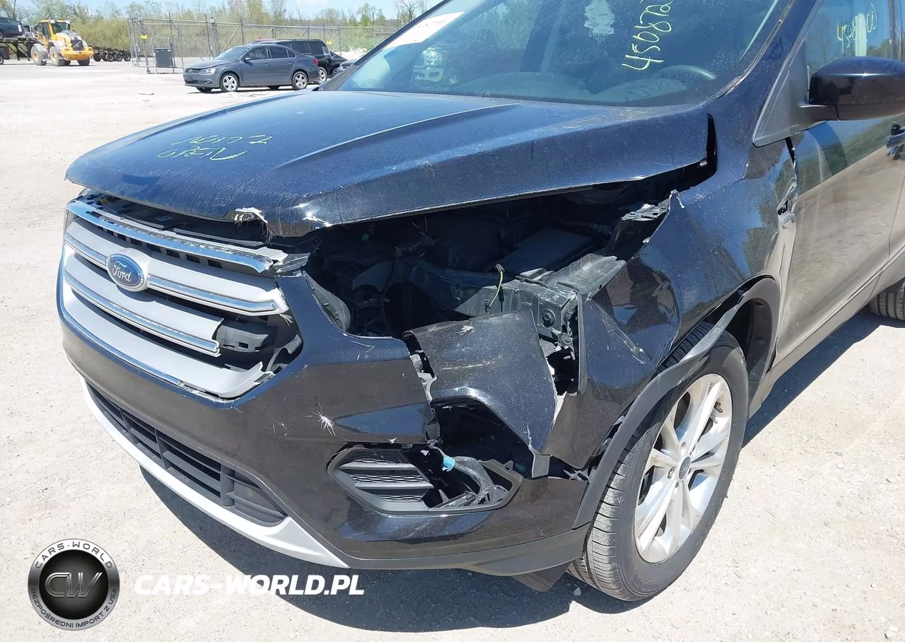 2019 Ford Escape Se VIN:1FMCU9GD2KUC24795 - 6