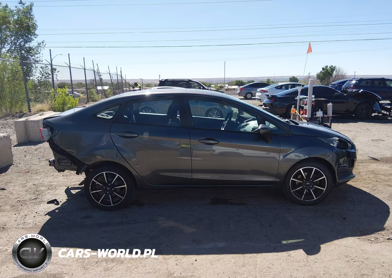 2018 Ford Fiesta Se VIN:3FADP4BJ3JM104867 - 13