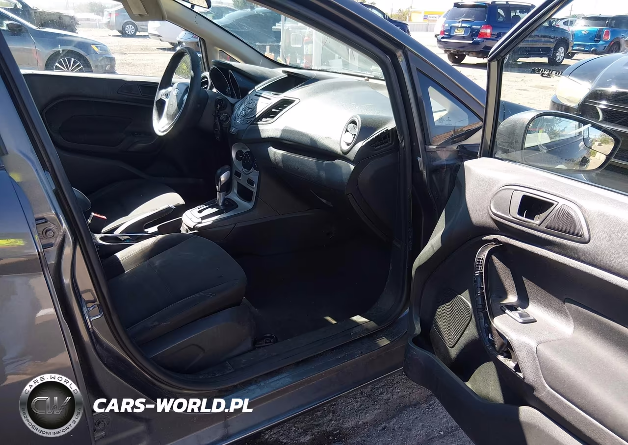 2018 Ford Fiesta Se VIN:3FADP4BJ3JM104867 - 5