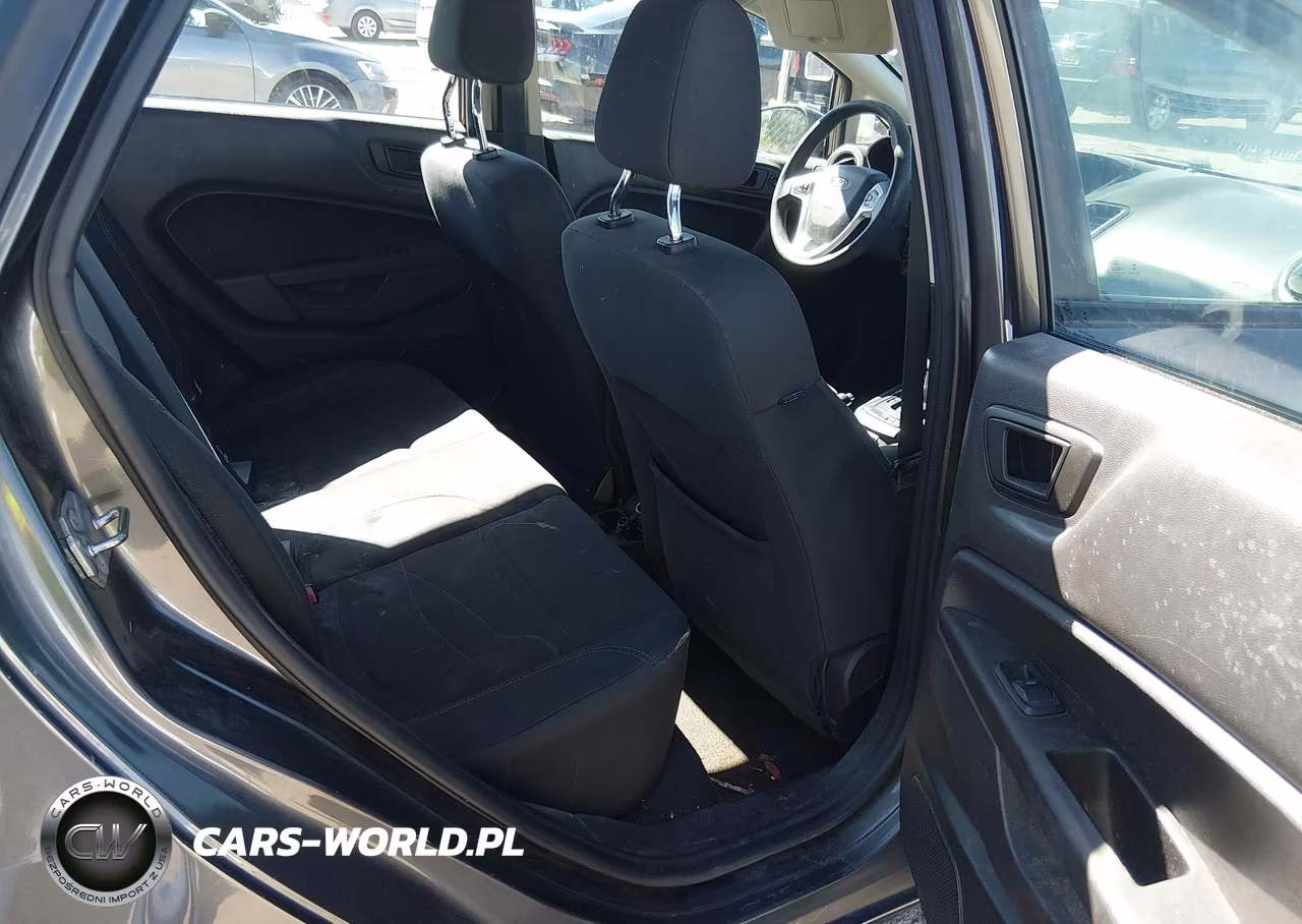 2018 Ford Fiesta Se VIN:3FADP4BJ3JM104867 - 8
