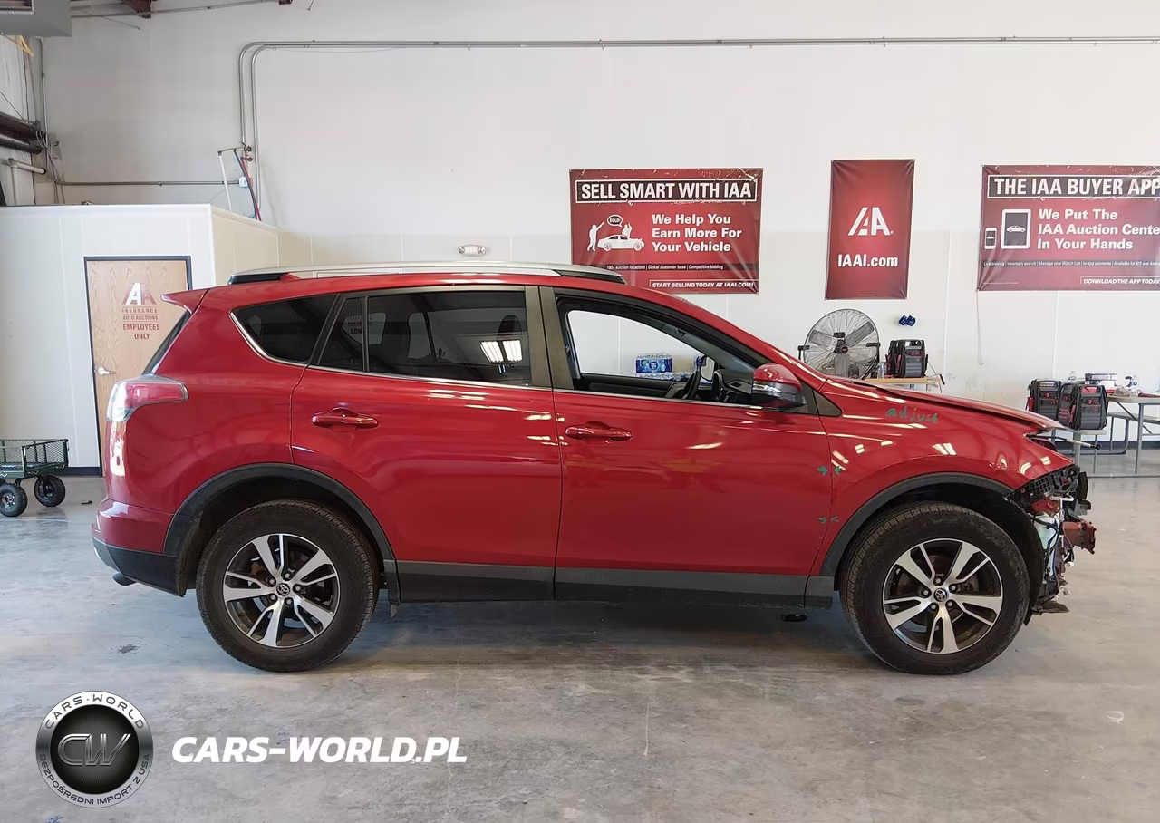 2017 Toyota Rav4 Xle VIN:JTMWFREVXHJ128723 - 14