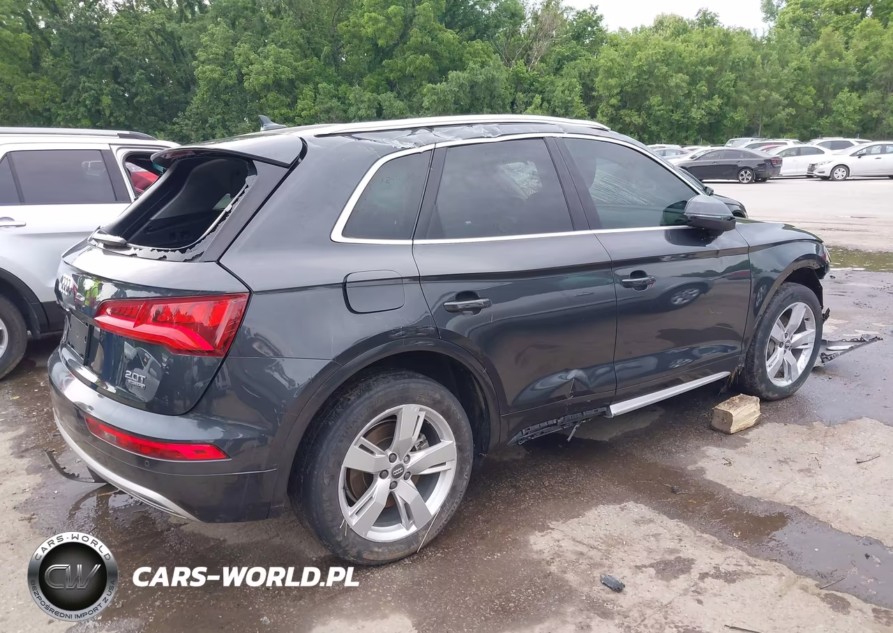 2018 Audi Q5 2.0T Premium-2.0T Tech Premium VIN:WA1BNAFY1J2082317 - 4