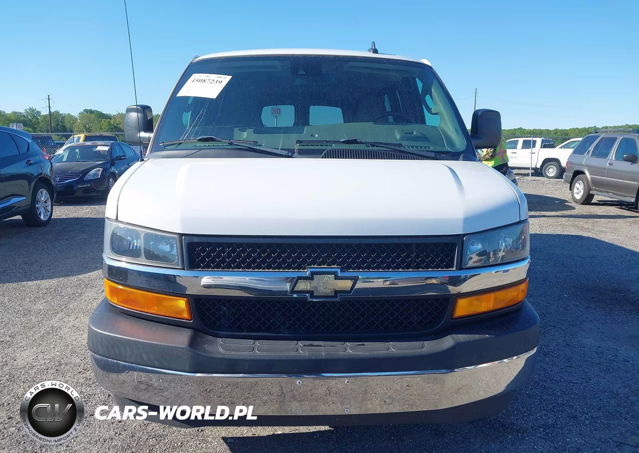 2019 Chevrolet Express 3500 Lt VIN:1GAZGPFPXK1176396 - 12