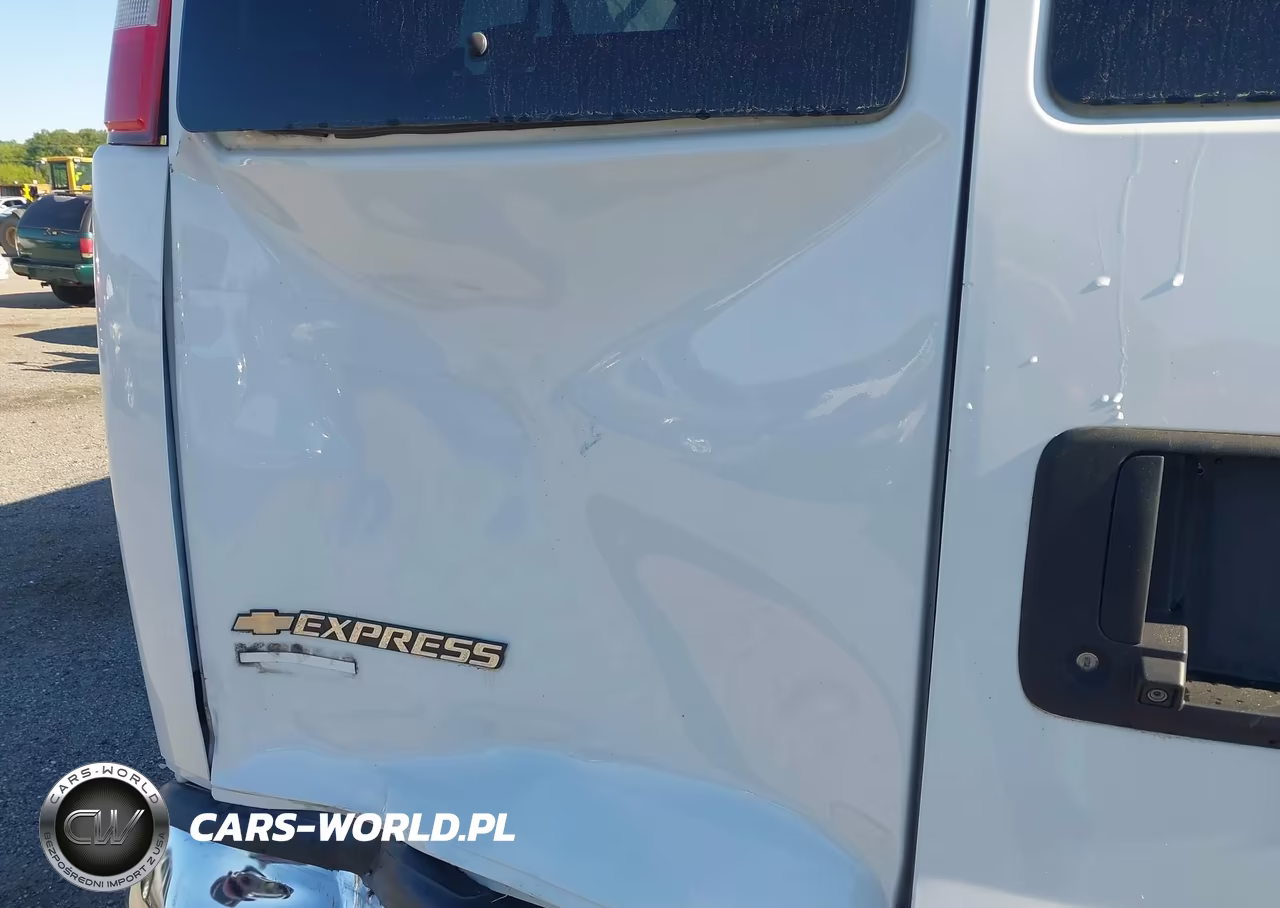 2019 Chevrolet Express 3500 Lt VIN:1GAZGPFPXK1176396 - 6