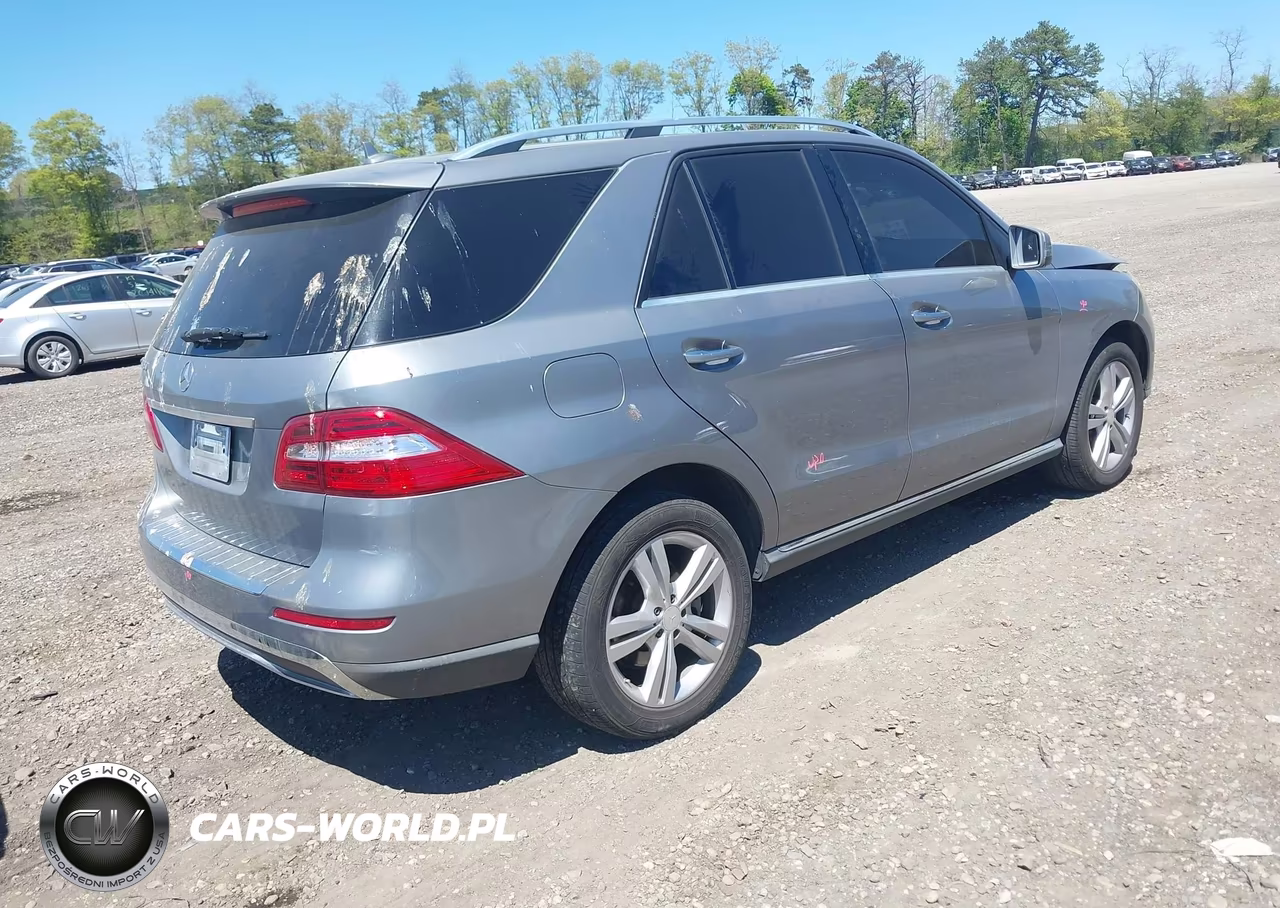 2015 Mercedes-Benz Ml 350 VIN:4JGDA5JB7FA584164 - 4