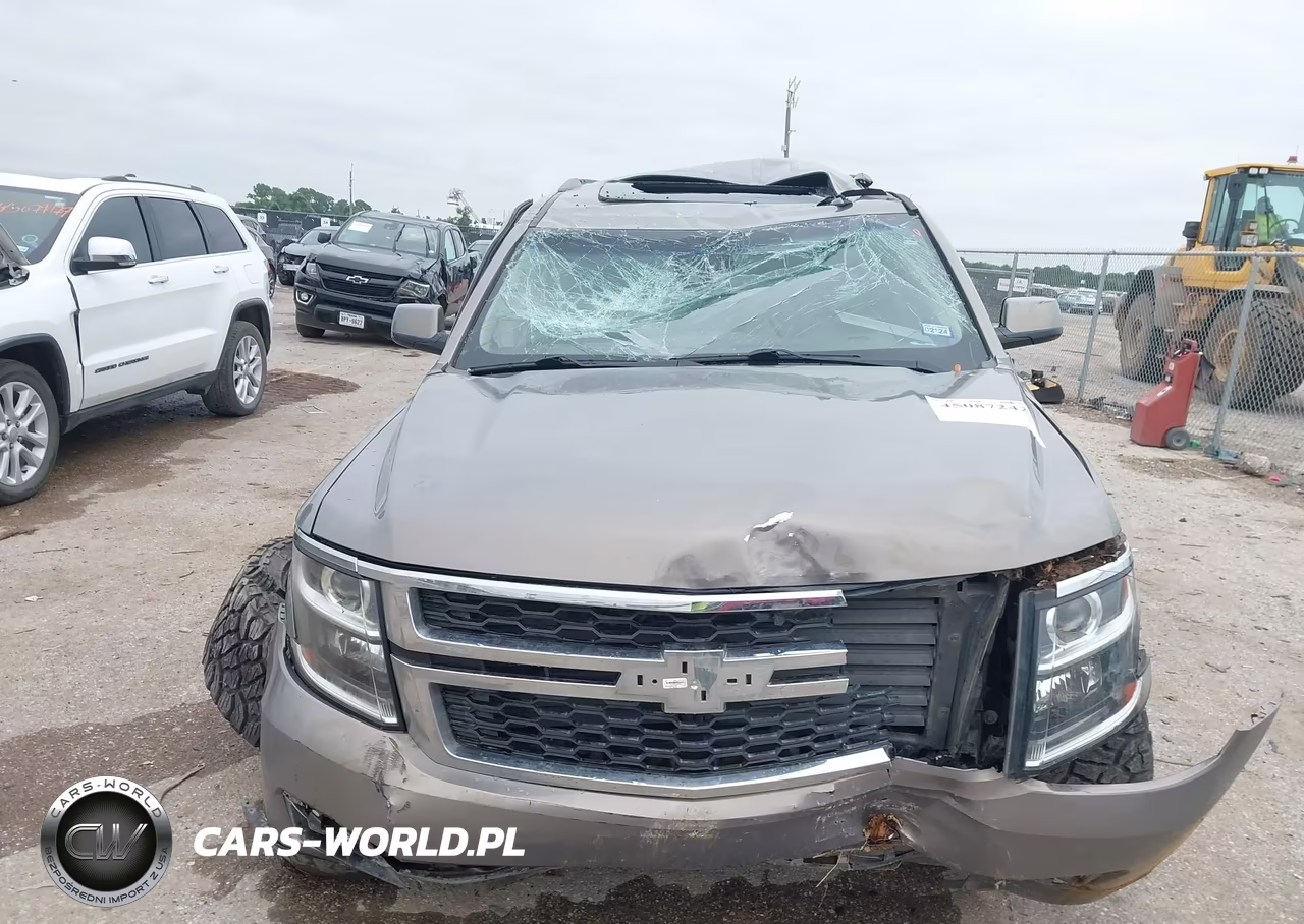 2018 Chevrolet Tahoe Lt VIN:1GNSKBKC8JR325814 - 11