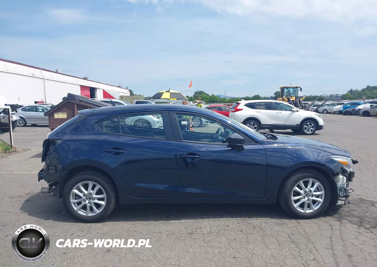 2018 Mazda Mazda3 Sport VIN:3MZBN1K72JM191359 - 14