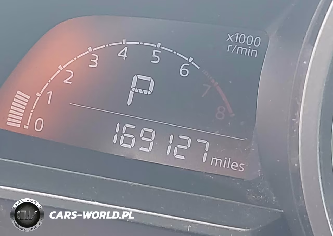 2018 Mazda Mazda3 Sport VIN:3MZBN1K72JM191359 - 16
