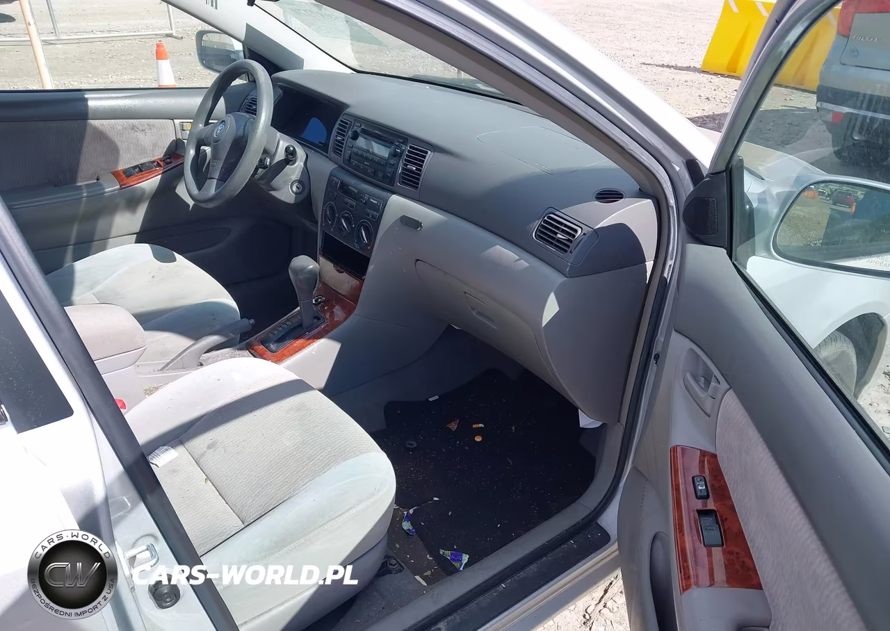 2008 Toyota Corolla Le VIN:1NXBR32E98Z952942 - 5