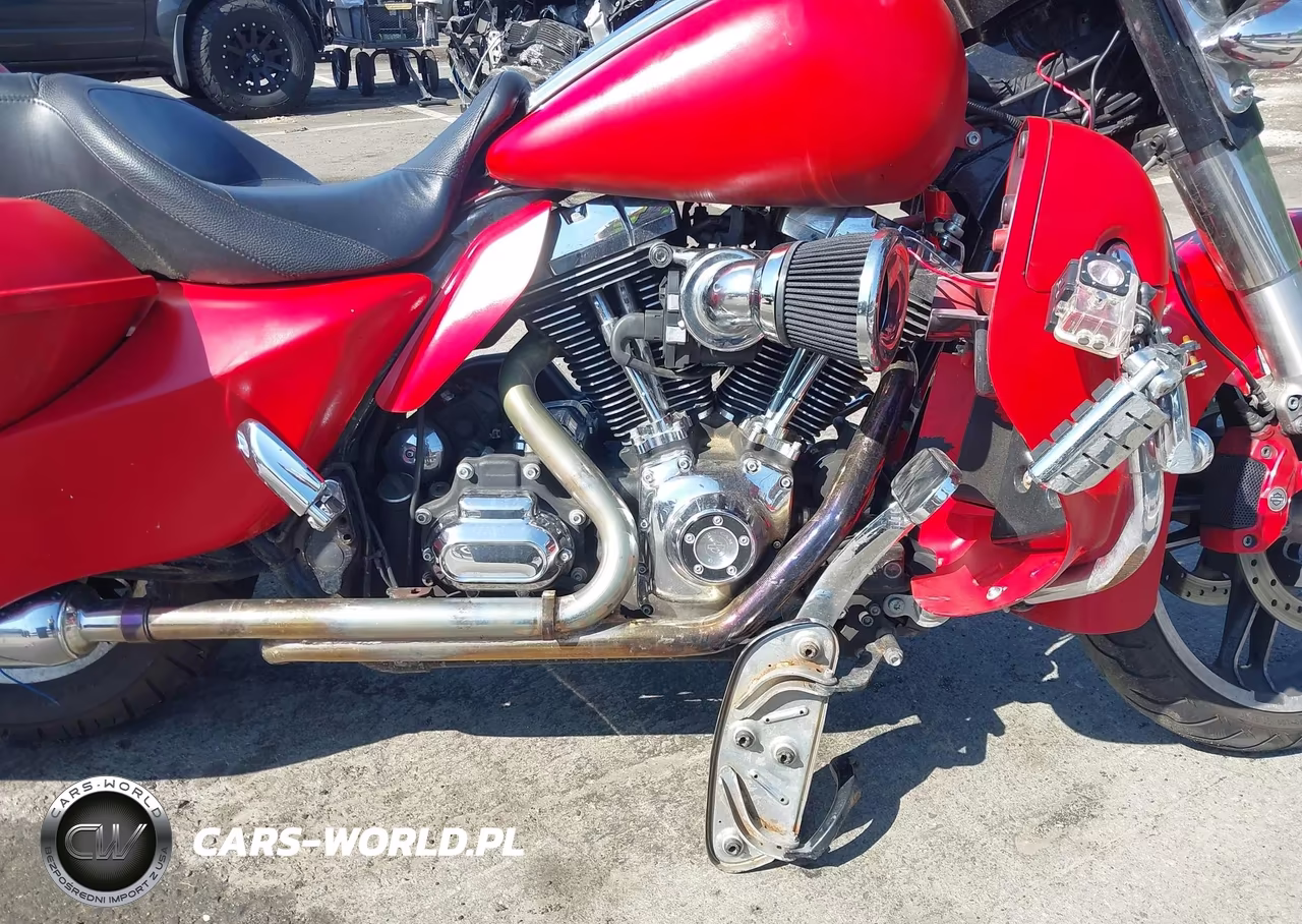 2014 Harley-Davidson Flhxs Street Glide Special VIN:1HD1KRM12EB712428 - 8