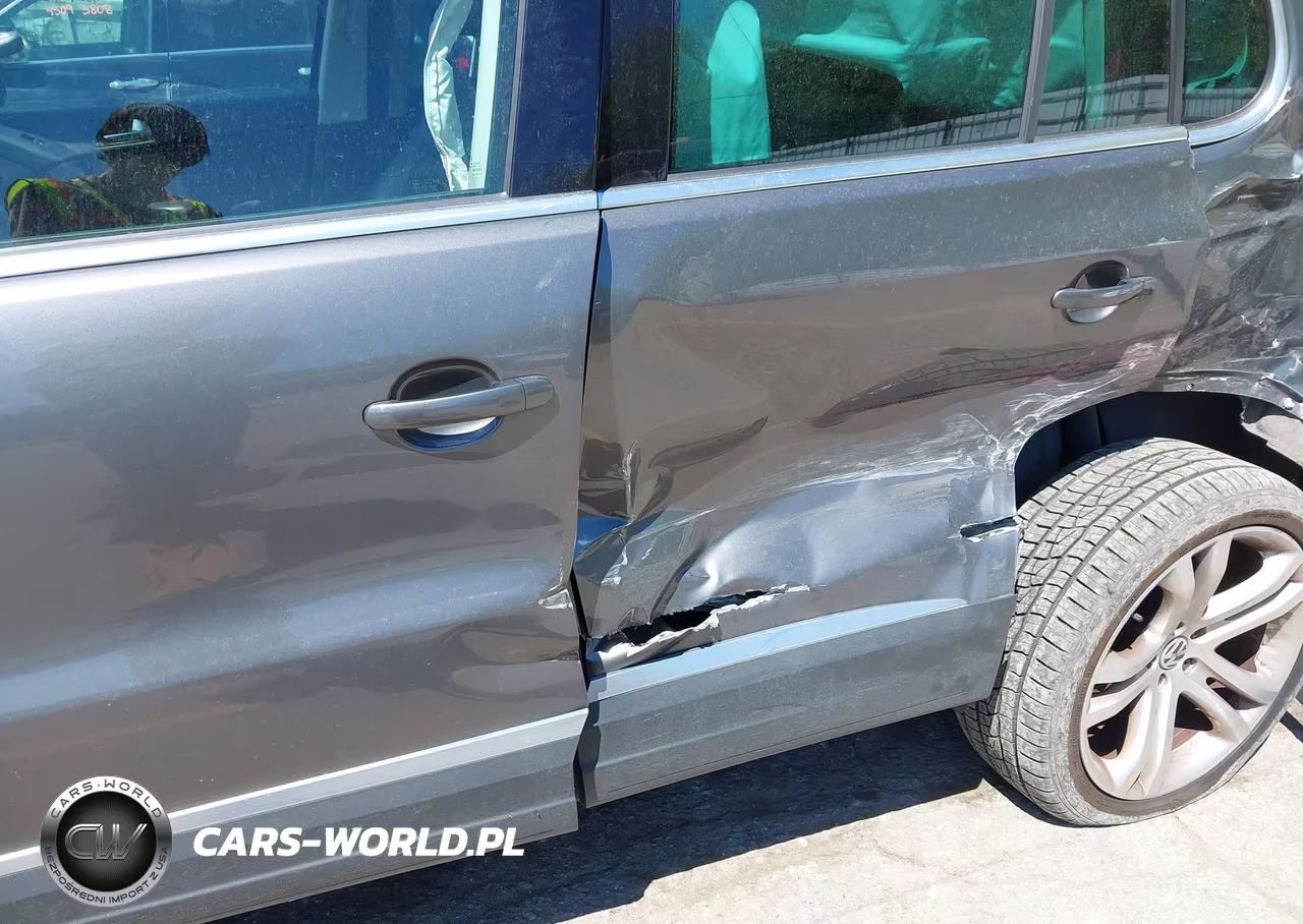 2016 Volkswagen Tiguan Sel VIN:WVGBV7AX1GW530012 - 6