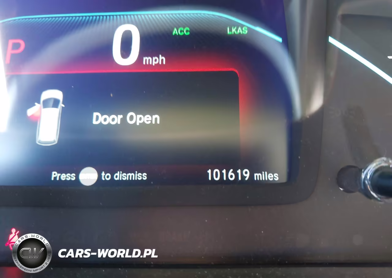 2018 Honda Odyssey Elite VIN:5FNRL6H94JB087098 - 15