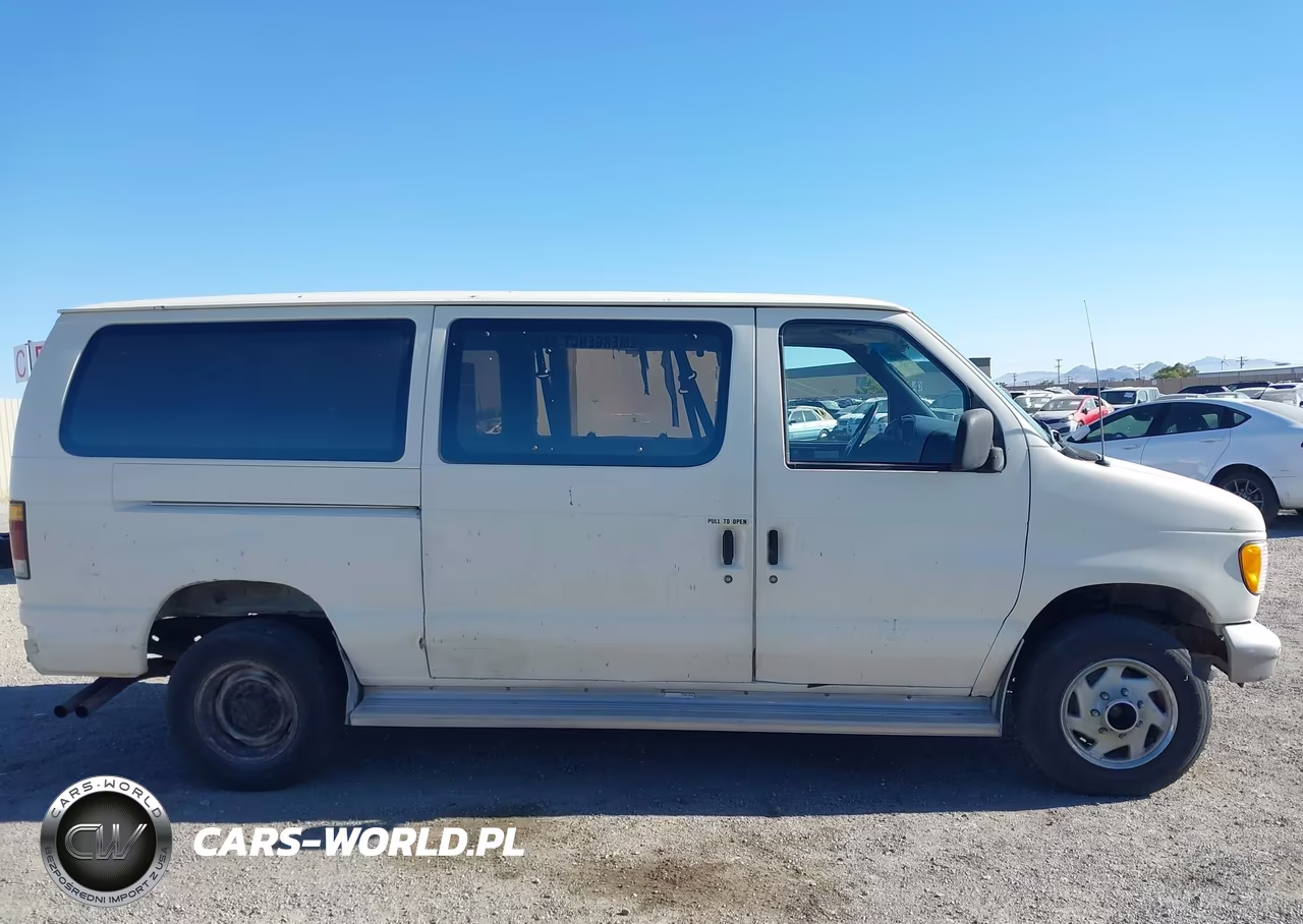 1992 Ford Econoline E350 VIN:1FBHE31H4NHA93743 - 14
