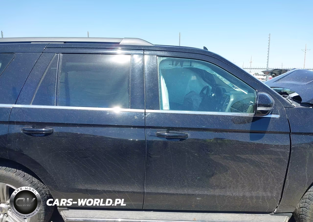 2019 Ford Expedition Xlt VIN:1FMJU1JTXKEA82697 - 12