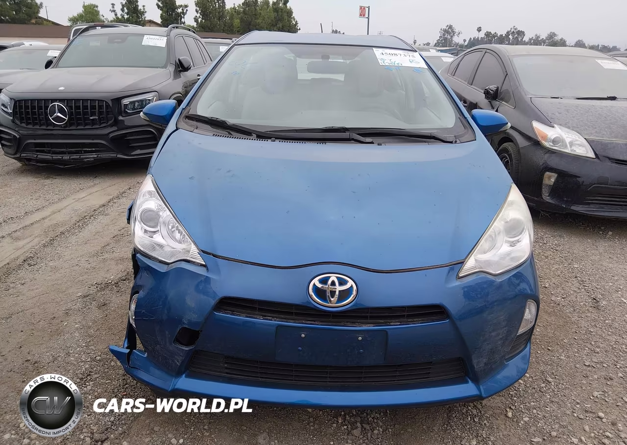 2013 Toyota Prius C One VIN:JTDKDTB35D1535153 - 12
