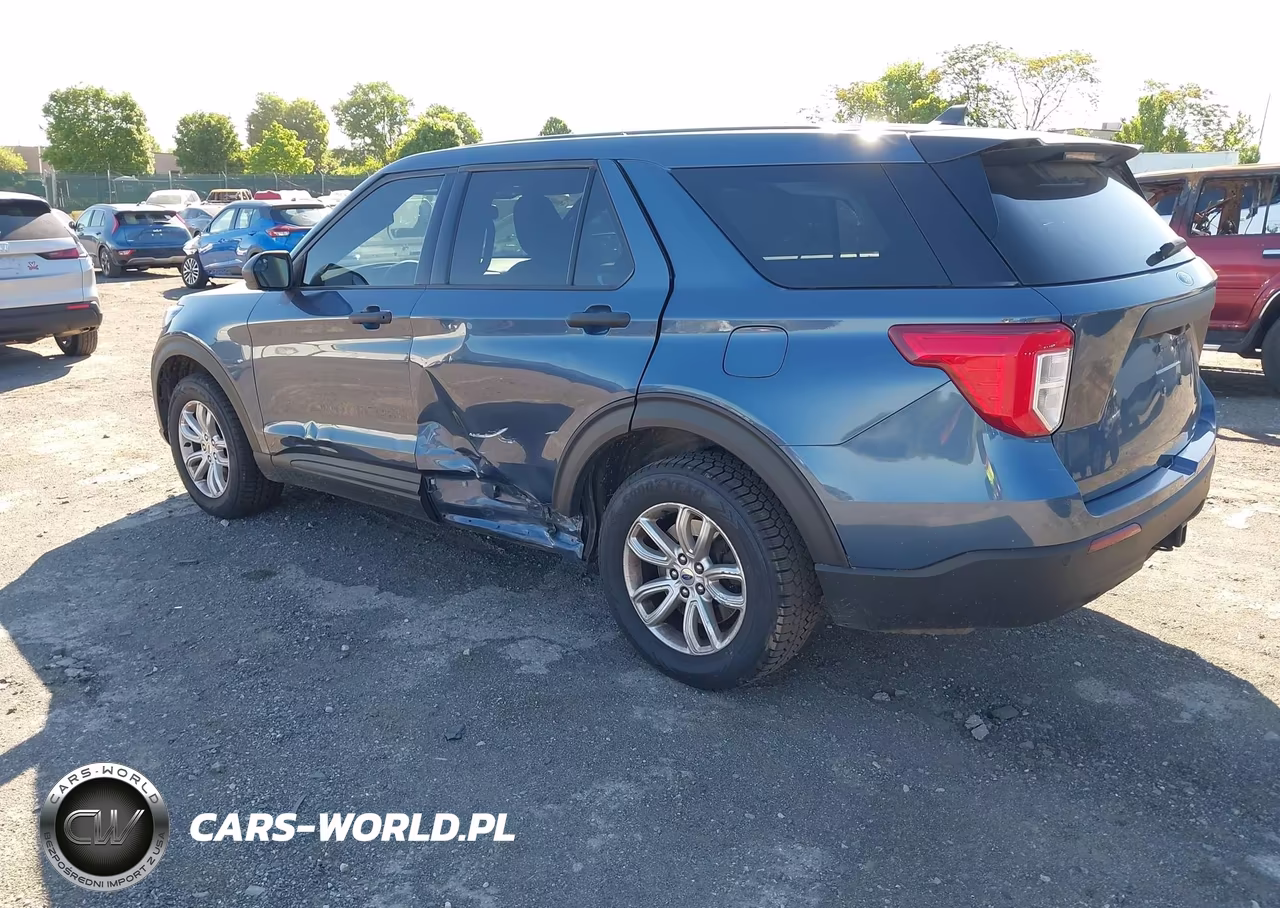 2022 Ford Police Interceptor Utility VIN:1FM5K8AB1NGC19638 - 3