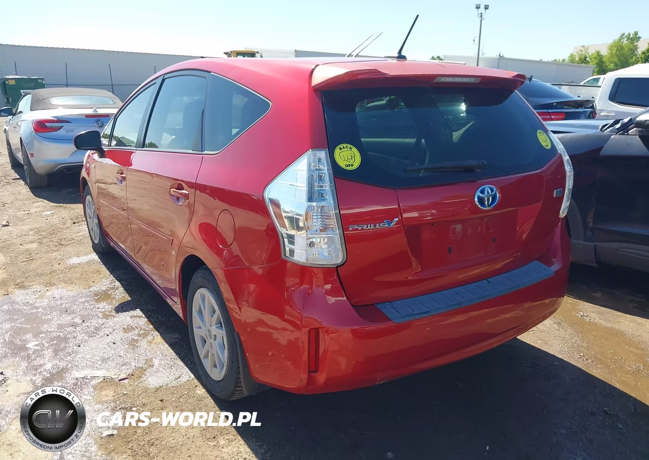 2013 Toyota Prius V Three VIN:JTDZN3EUXD3228923 - 3