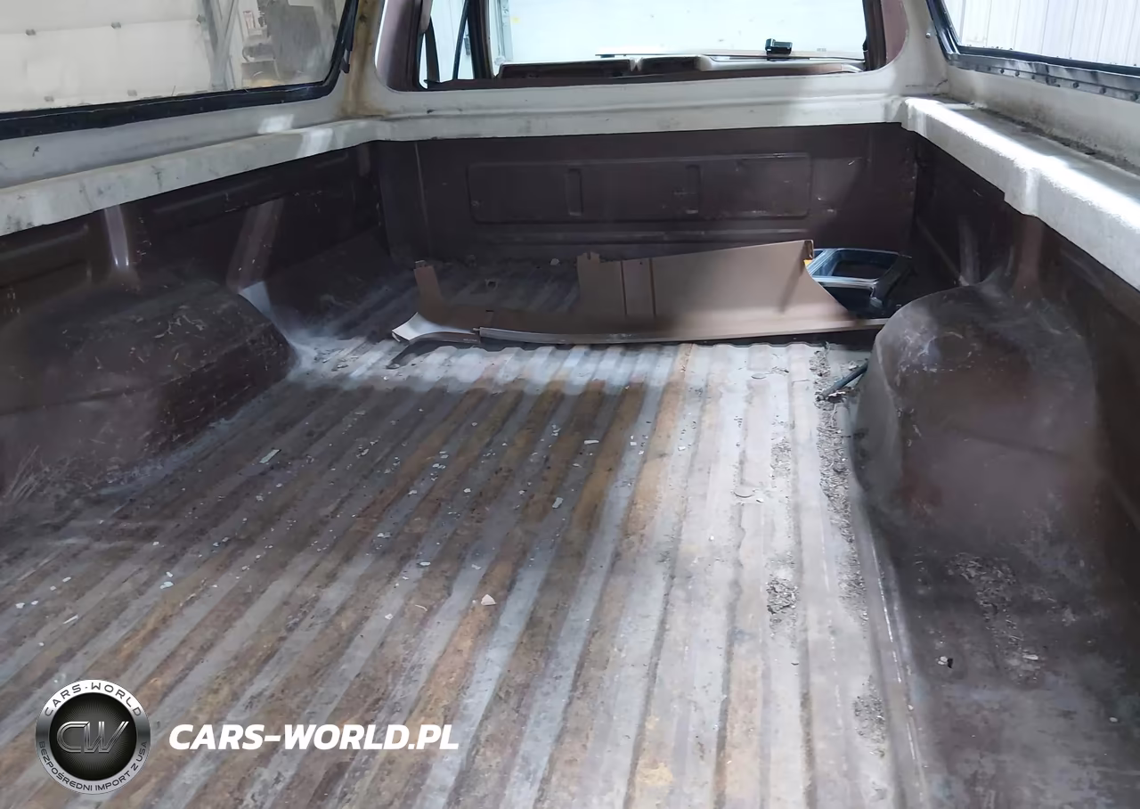 1981 Ford F250 VIN:1FTHF26G6BPA90847 - 8