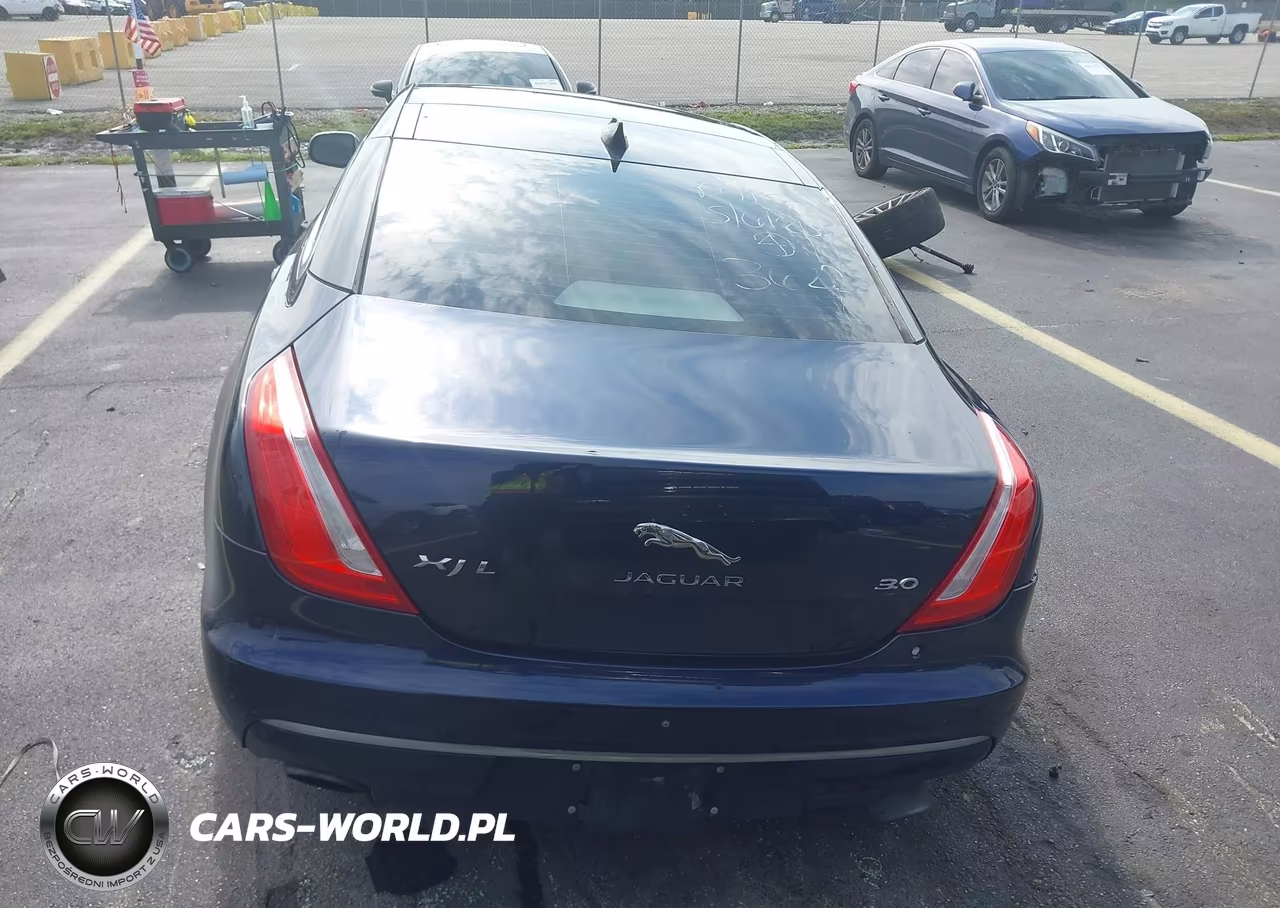 2018 Jaguar Xj Xjl Portfolio VIN:SAJWA2G74J8W13622 - 17